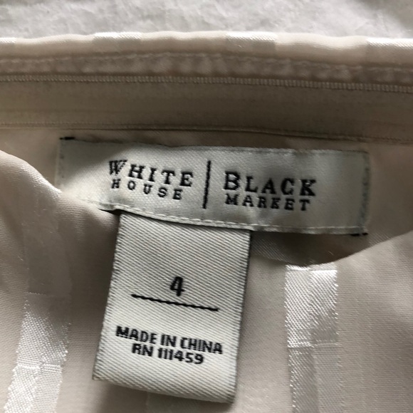 Dress white. - Picture 3 of 4